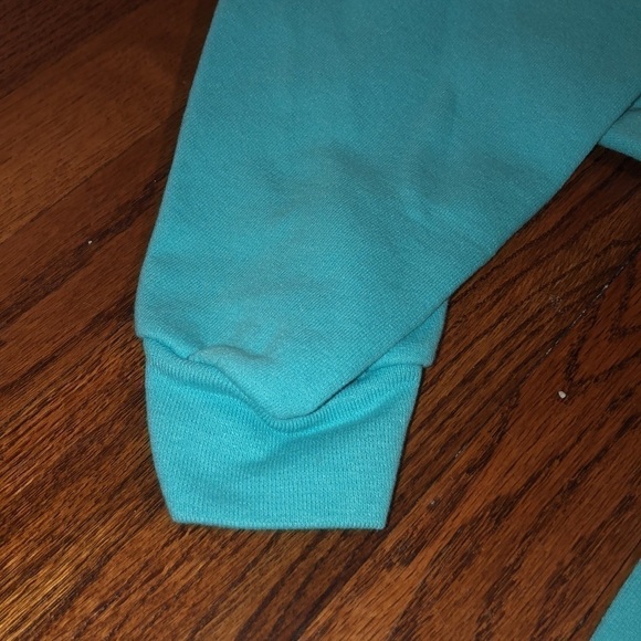 The New Day WWE BOOTY O’s Sweatshirt - Picture 8 of 9